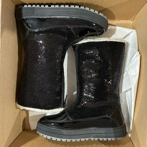 New in Box Girls Black Naturino Sequin Boots size 28 (11 toddler girls)